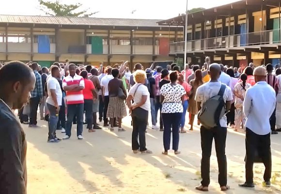 Enseignants-en-greve Éducation nationale : une crise ancienne qui rattrape brutalement le gouvernement