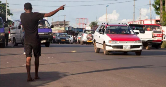 Image2 Transport urbain à Libreville : tensions, régulation et défis pour la mobilité