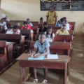 École gabonaise : apprendre selon le lieu où l’on naît